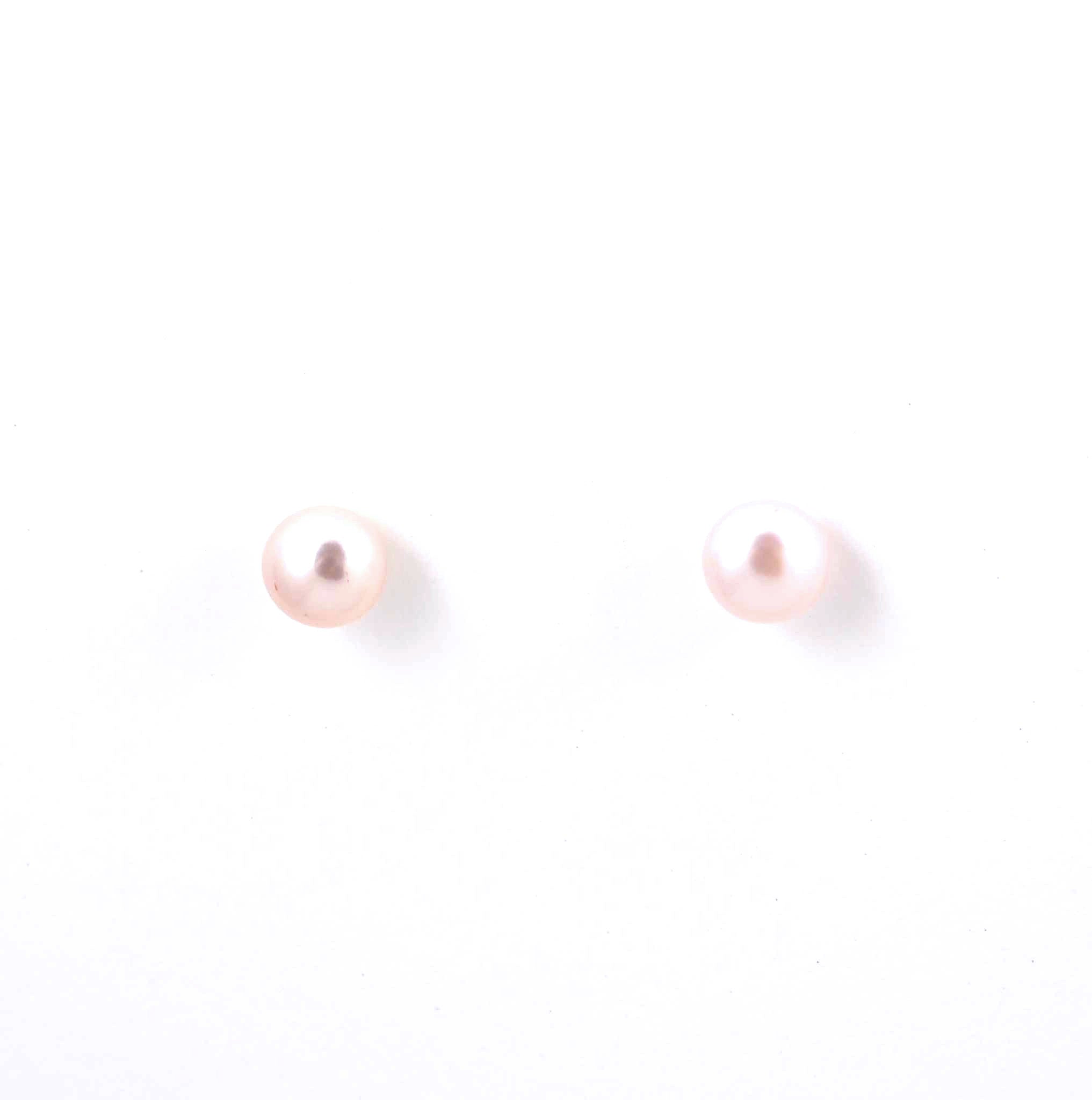 Sterling silver pink freshwater pearl stud earrings