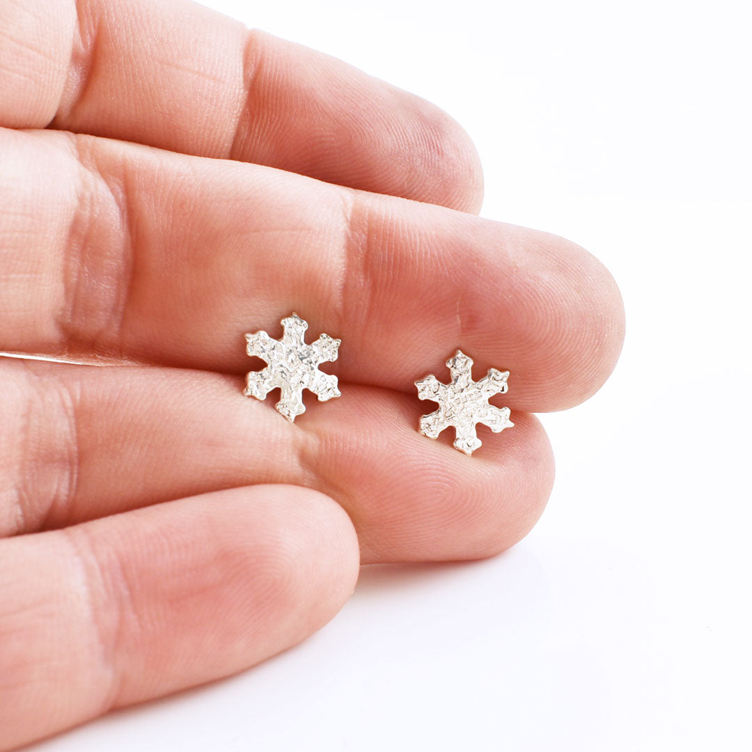 Textured Snowflake Stud Earrings