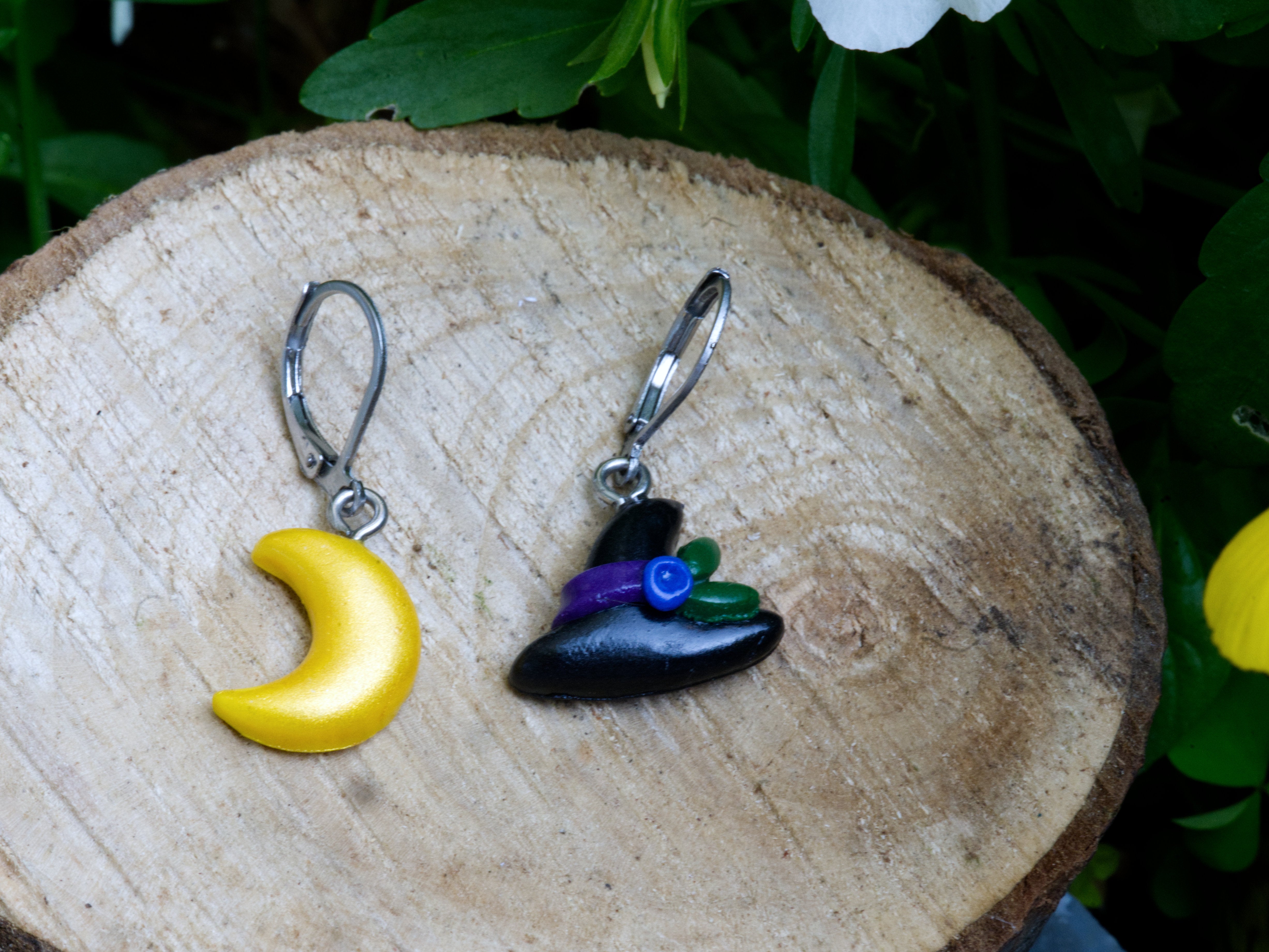 Mismatched Witch Hat & Moon Earrings – Handmade Witchy Polymer Clay Leverback Earrings