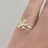 Silver and Gold Daisy Flower Ring